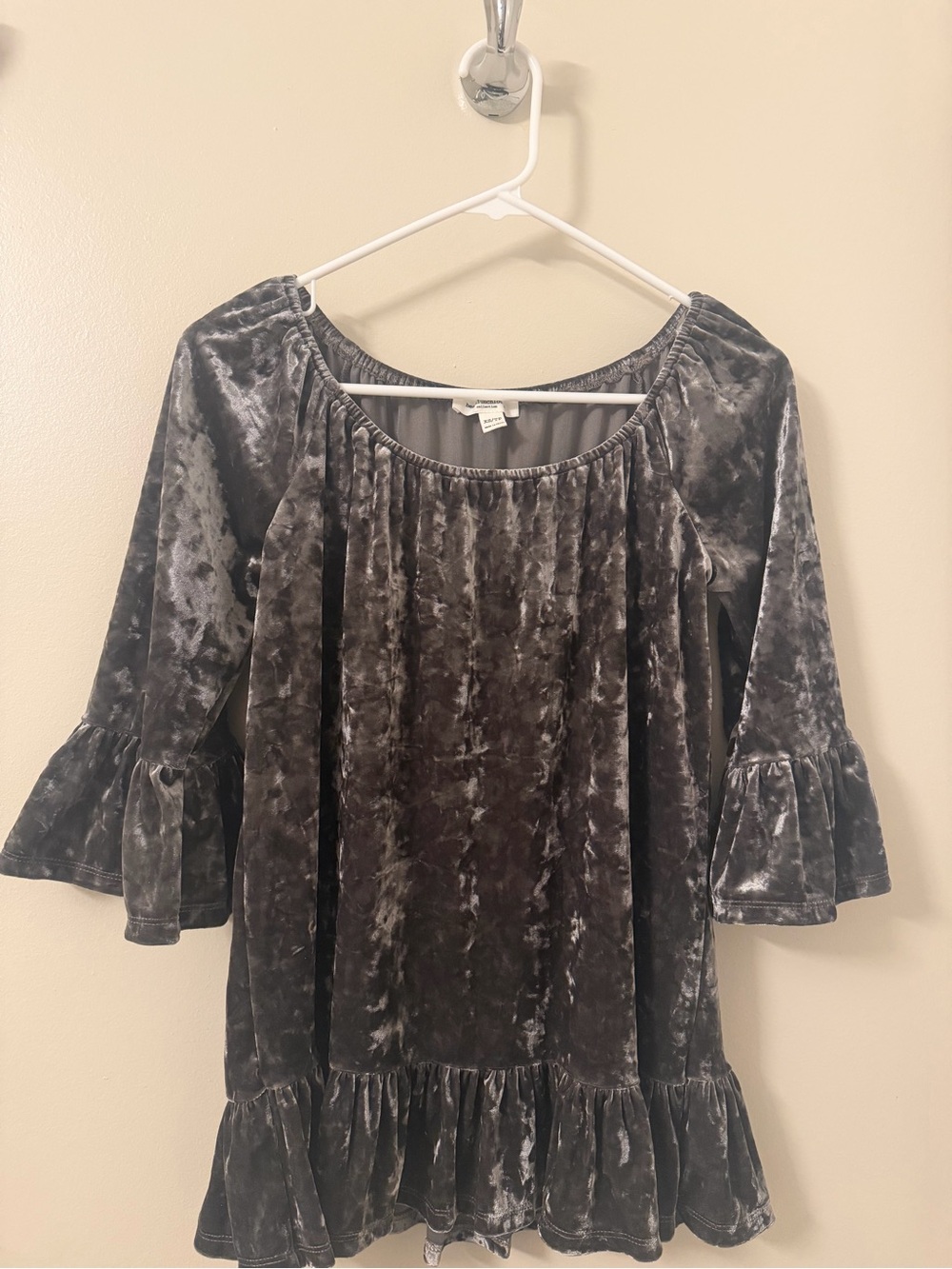 Velvet Ruffle-Hem Womens Top in Charcoal